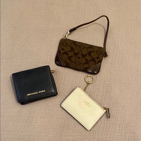 Michael Kors Navy Wallet and Coach Wristlets , card holder Set 3 pieces - Picture 1 of 11